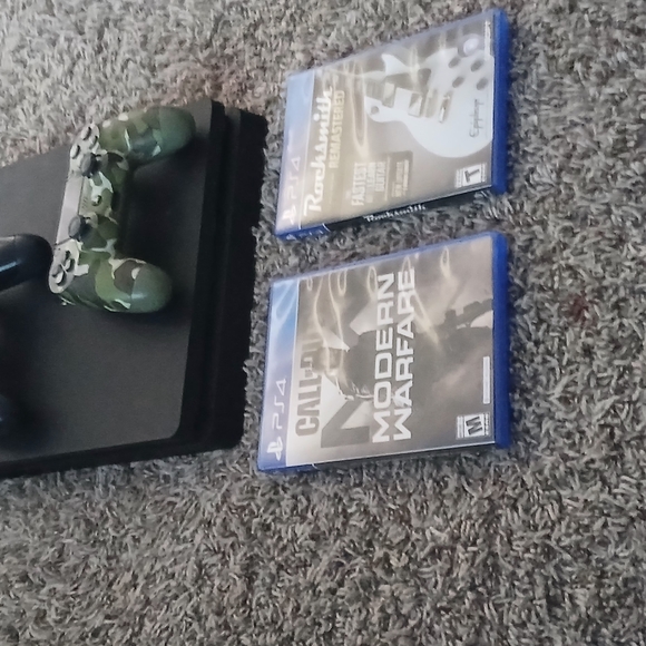 PS4 Pro Slim Console with Camouflage Controller and Games